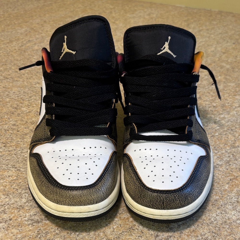 Nike Air Jordan 1